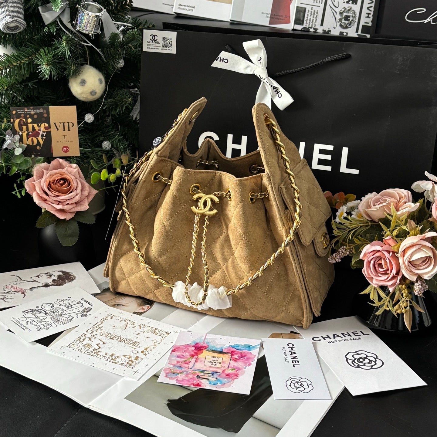 Sand Suede Calfskin Hobo Bag 25C Med