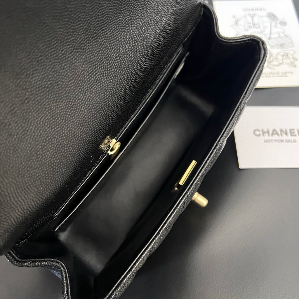 Black Sheepskin 24A Handle Flap Bag