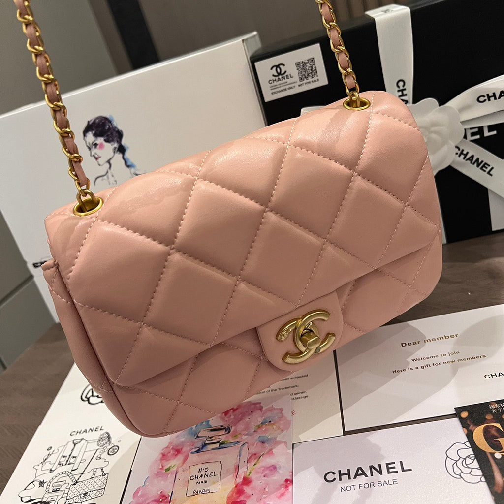 Pink Quilted Lambskin Double Pearls Flap bag