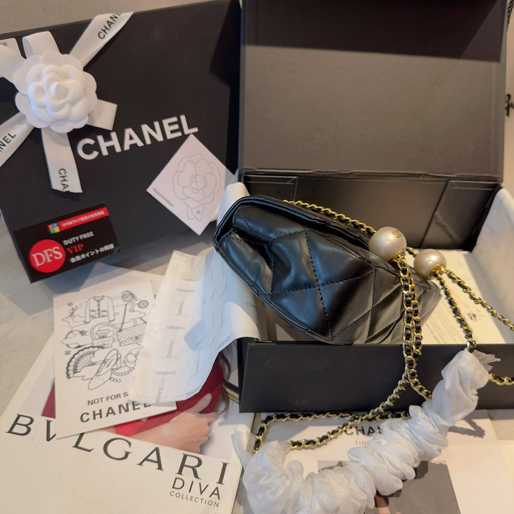 Sheepskin Double Pearl Flap Bag S