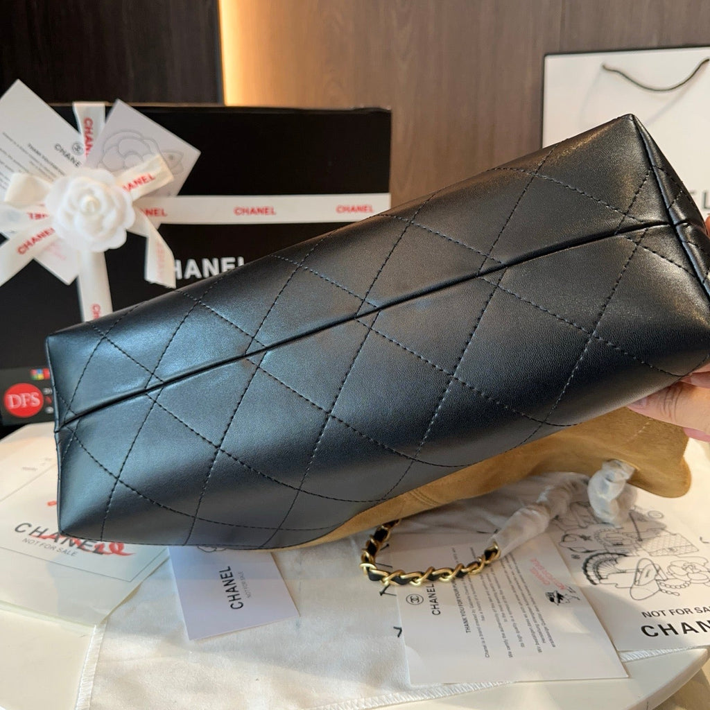 Suede Calfskin Shiny Lambskin Quilted Small Shopping Bag Beige Black Lovely Pink Cherry