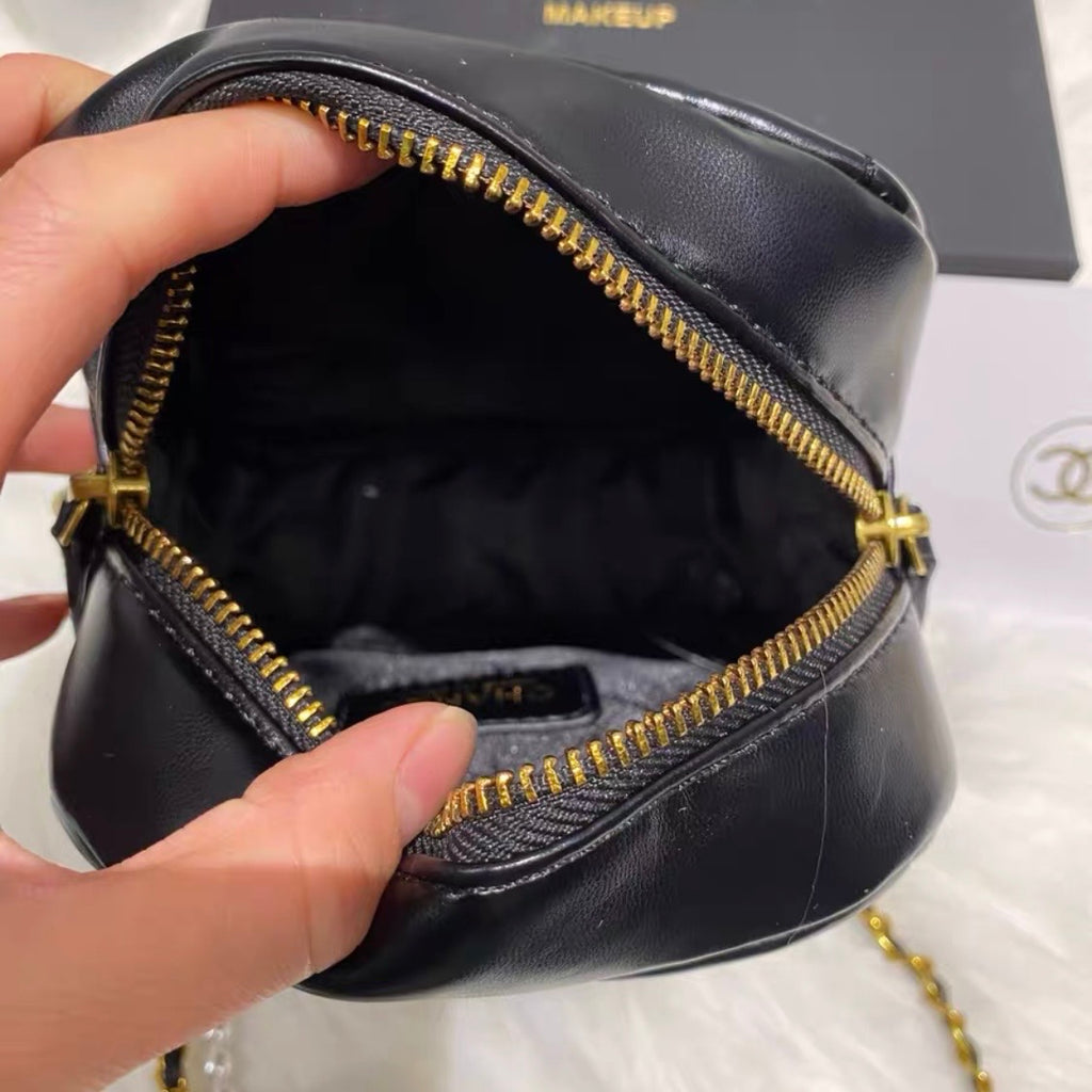 21K Crossbody Phone Bag