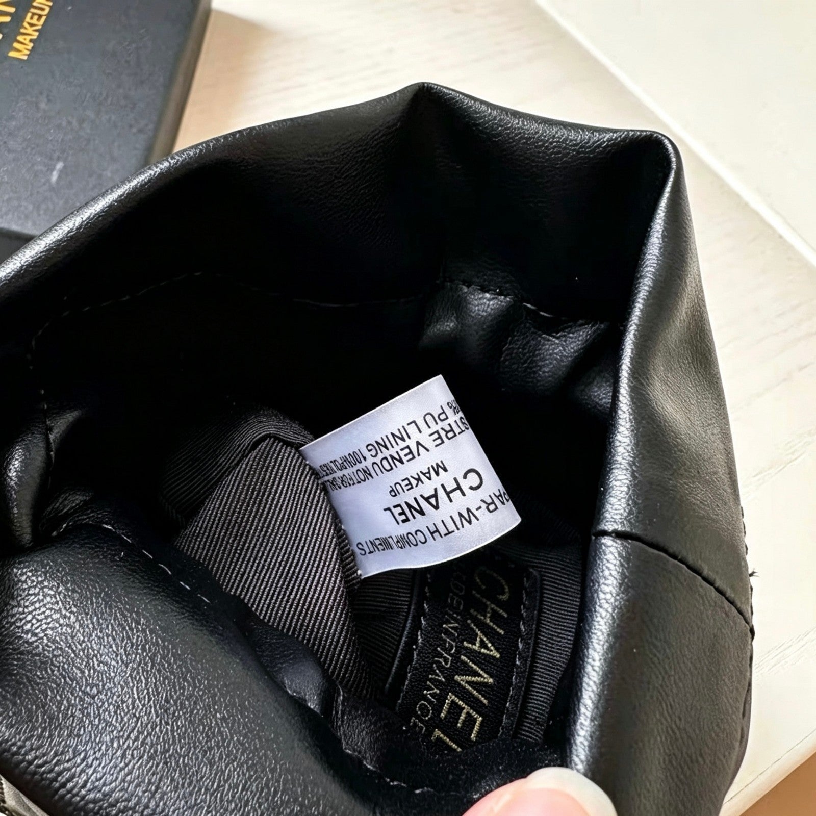 CHANEL Beauty / Makeup line mini top bag – Gift With Purchase (GWP) item Black1