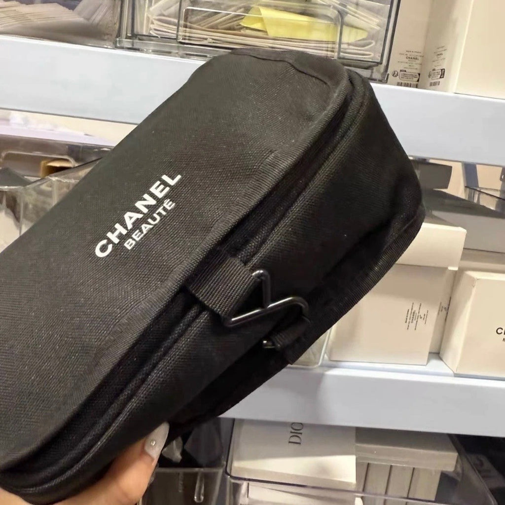 Chanel Beaute Hanging Toiletry Bag Black Brand New Makeup Cosmetics Case Pouch4