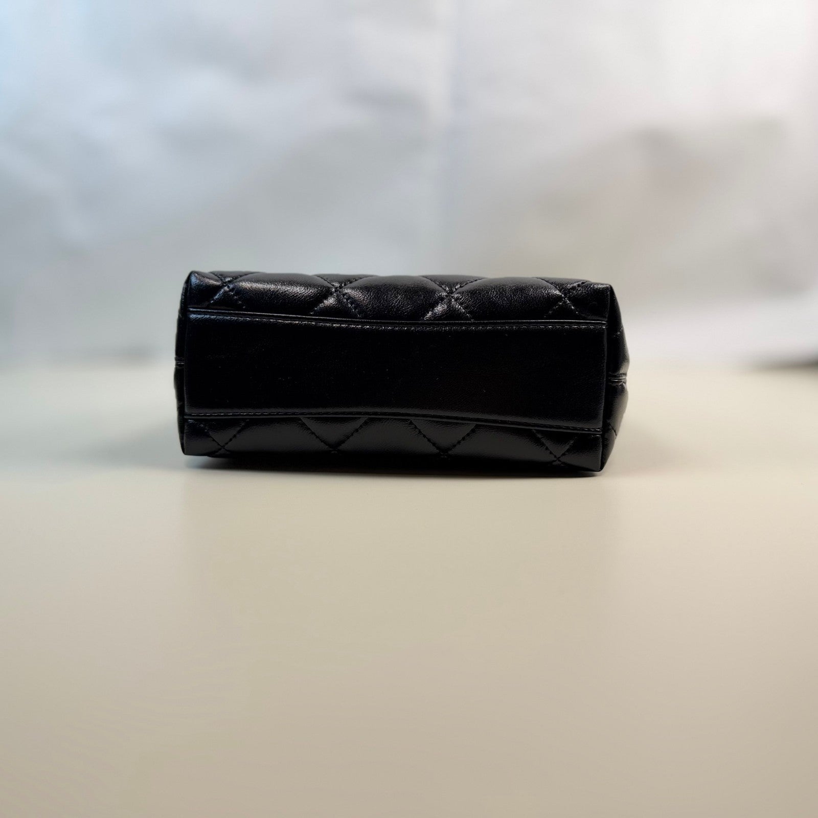 CHANEL Beauty Cosmetic Makeup Bag Black Zipup Shoulder Bag Promotional Gift GWP4