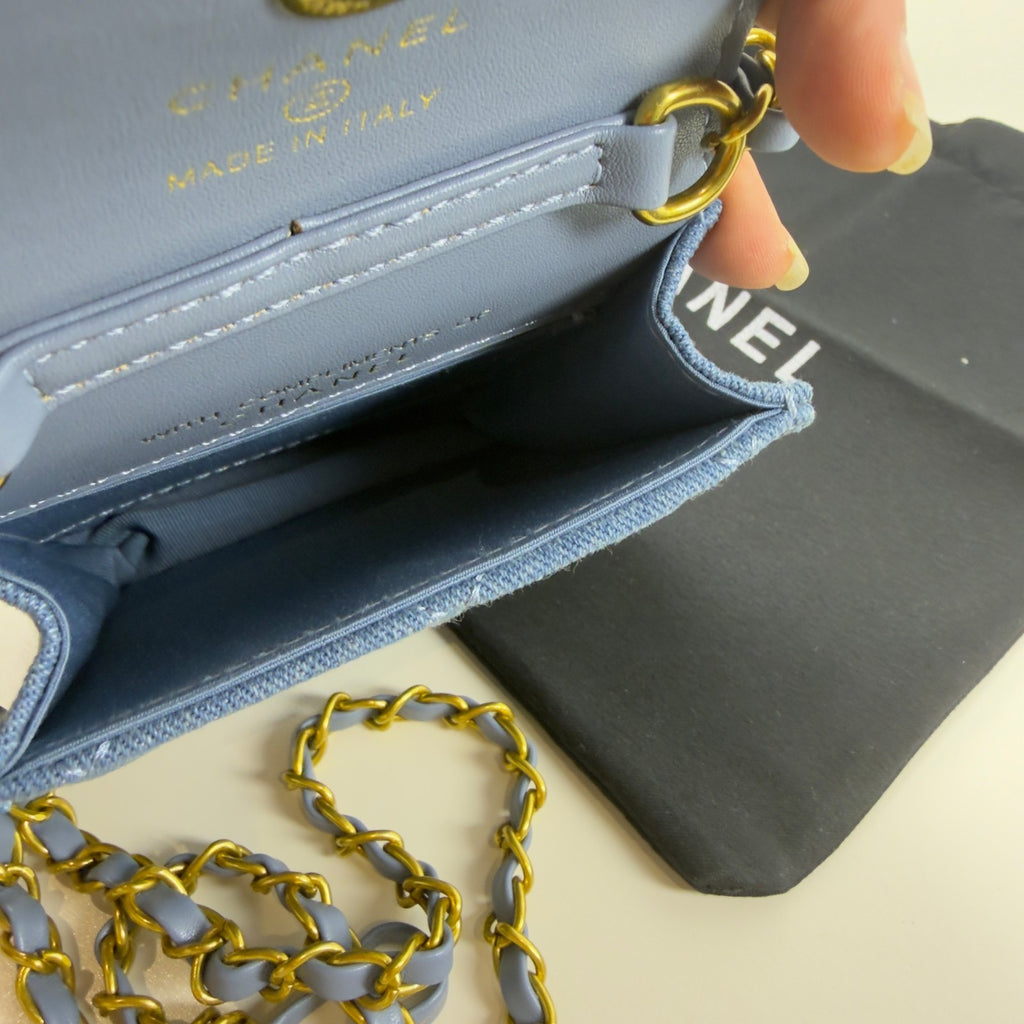 CHANEL Beauty / Makeup line mini Denim bag – Gift With Purchase (GWP) item Blue6