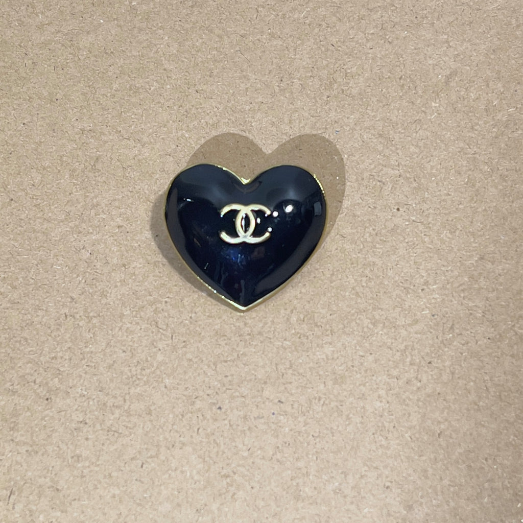 Authentic Chanel Black and Gold CC Heart Button | Charm | 2023 Holiday Edition3