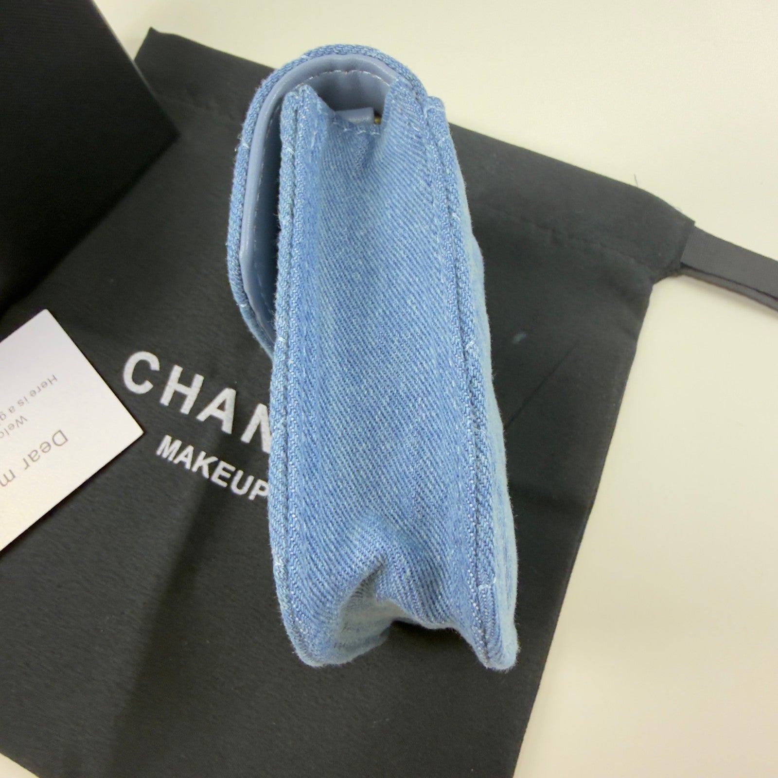 CHANEL Beauty / Makeup line mini Denim bag – Gift With Purchase (GWP) item Blue13
