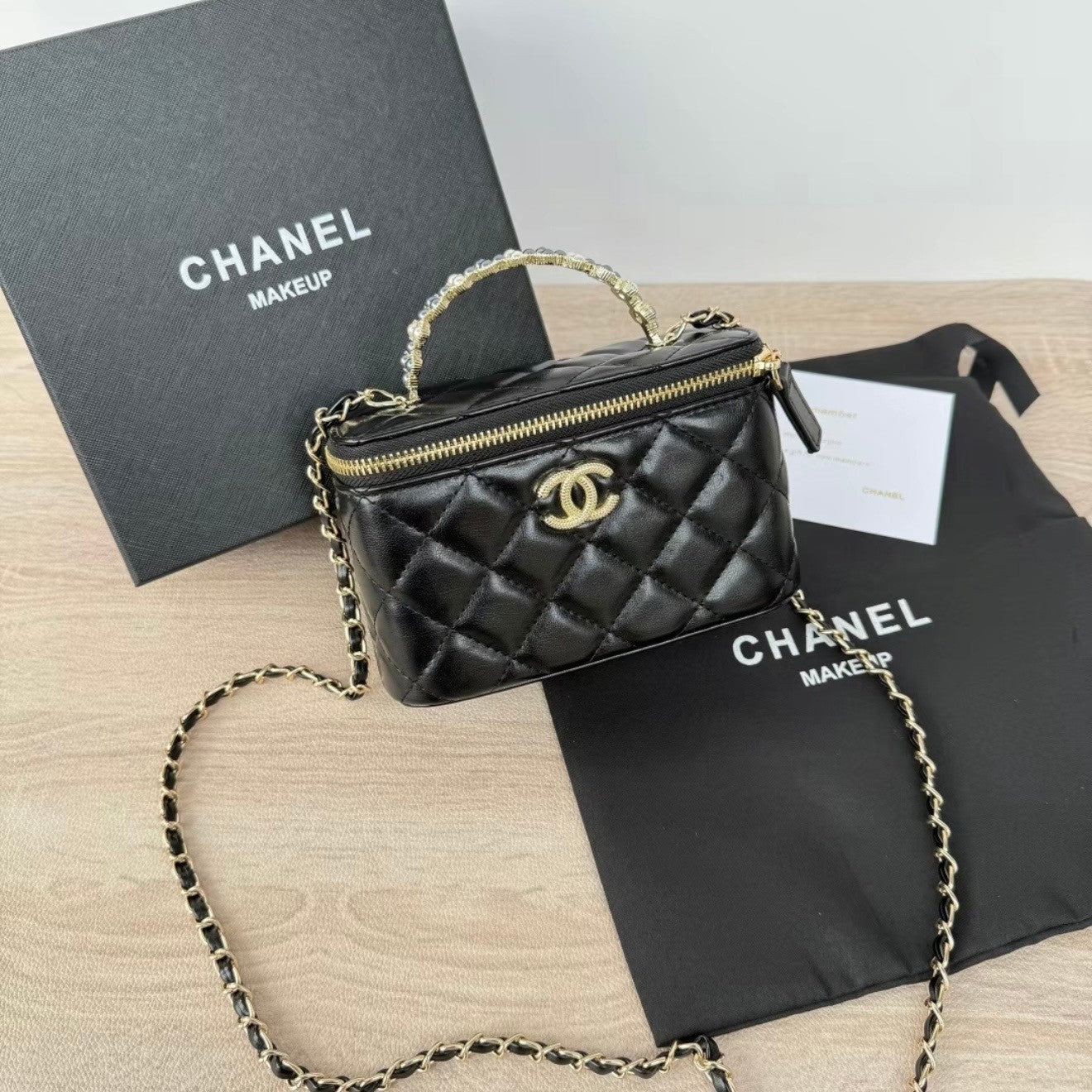 CHANEL Beauty / Makeup line mini Vanity Case – Gift With Purchase (GWP) item1