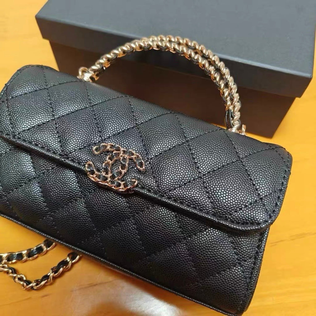 GWP Chanel Beauty Vip Gift RECTANGLE MAKEUP BAG WITH CHAIN NIB4