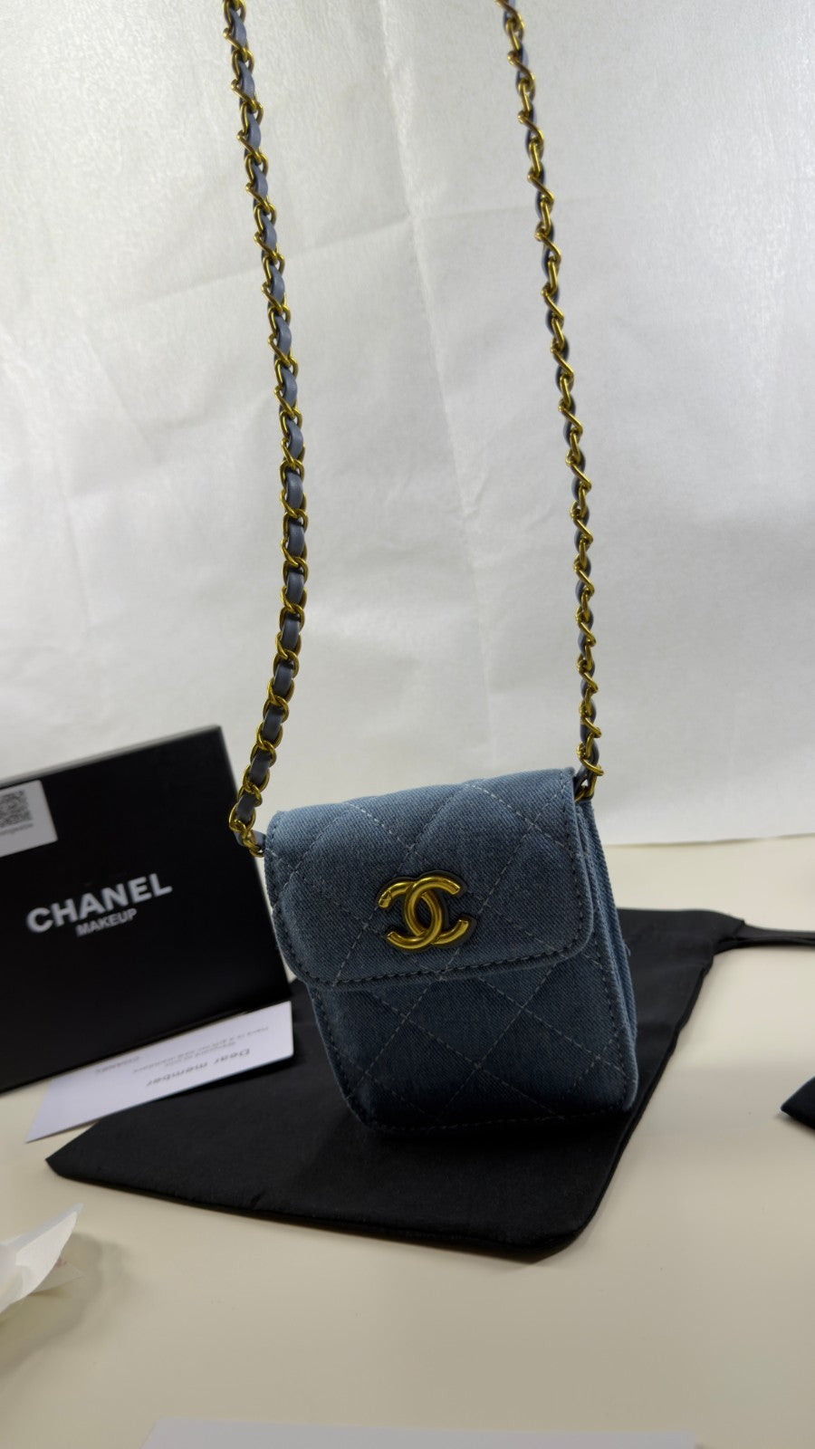 CHANEL Beauty / Makeup line mini Denim bag – Gift With Purchase (GWP) item Blue2