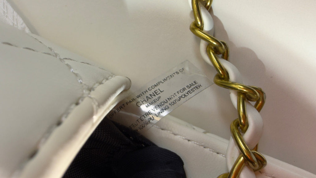 Cream Chanel Makeup Bag Gift3