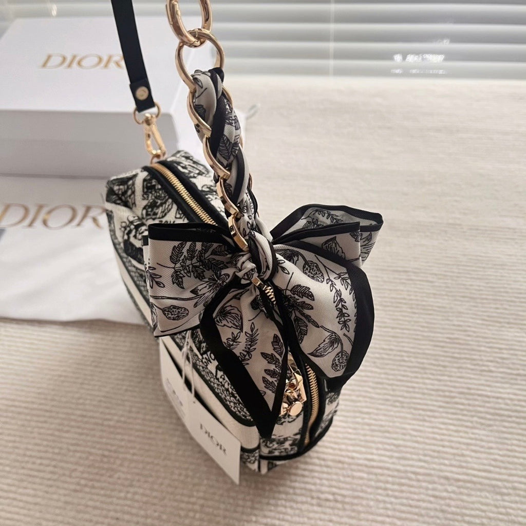 CHRISTIAN DIOR GWP COSMETIC BAG  DIY MODIFIED VERSION WITH DOUBLE CHAIN STRAPS14