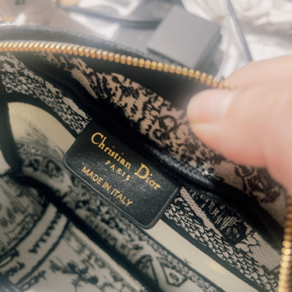 CHRISTIAN DIOR GWP COSMETIC BAG  DIY MODIFIED VERSION WITH DOUBLE CHAIN STRAPS9