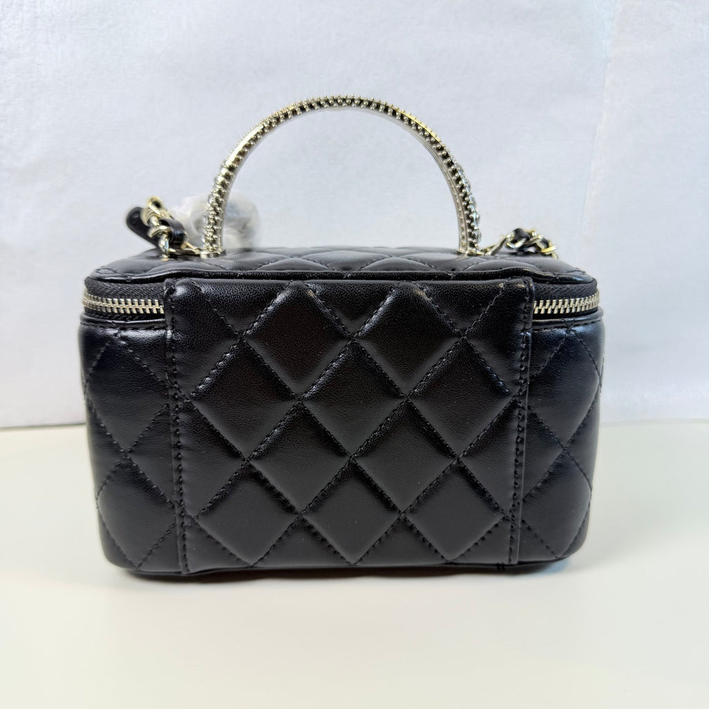 NIB CHANEL Makeup VIP Gift Black Quilted Vanity With Chain and Mirror Box GWP SM11