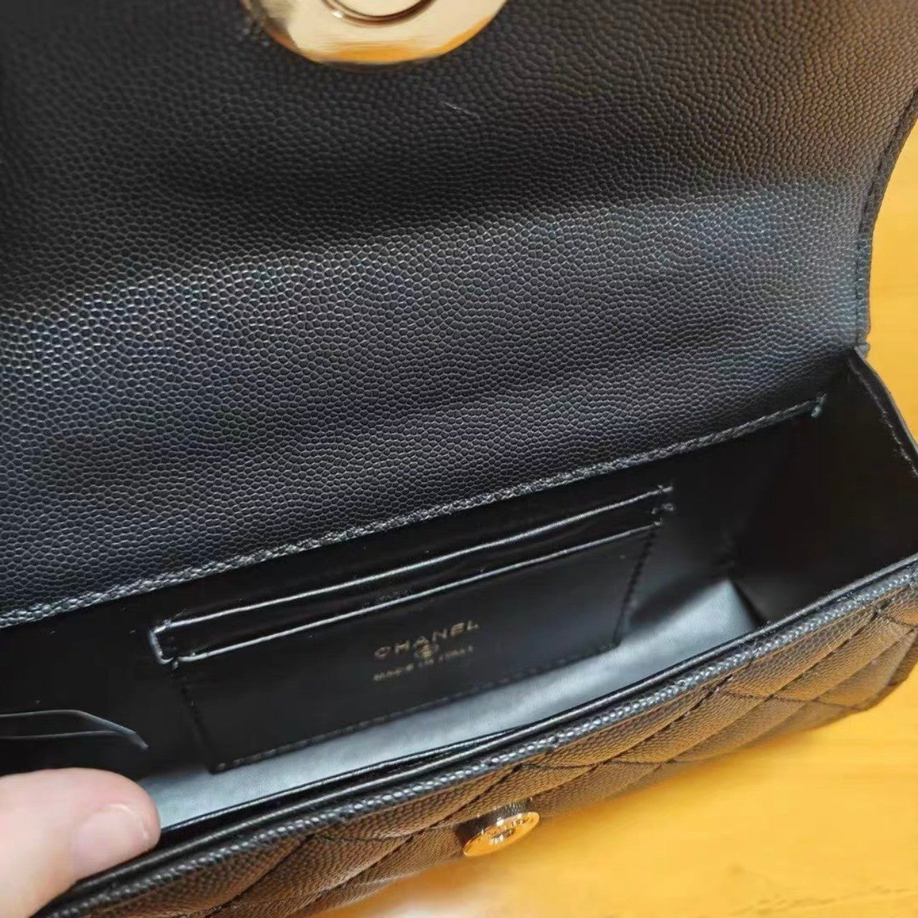 GWP Chanel Beauty Vip Gift RECTANGLE MAKEUP BAG WITH CHAIN NIB6