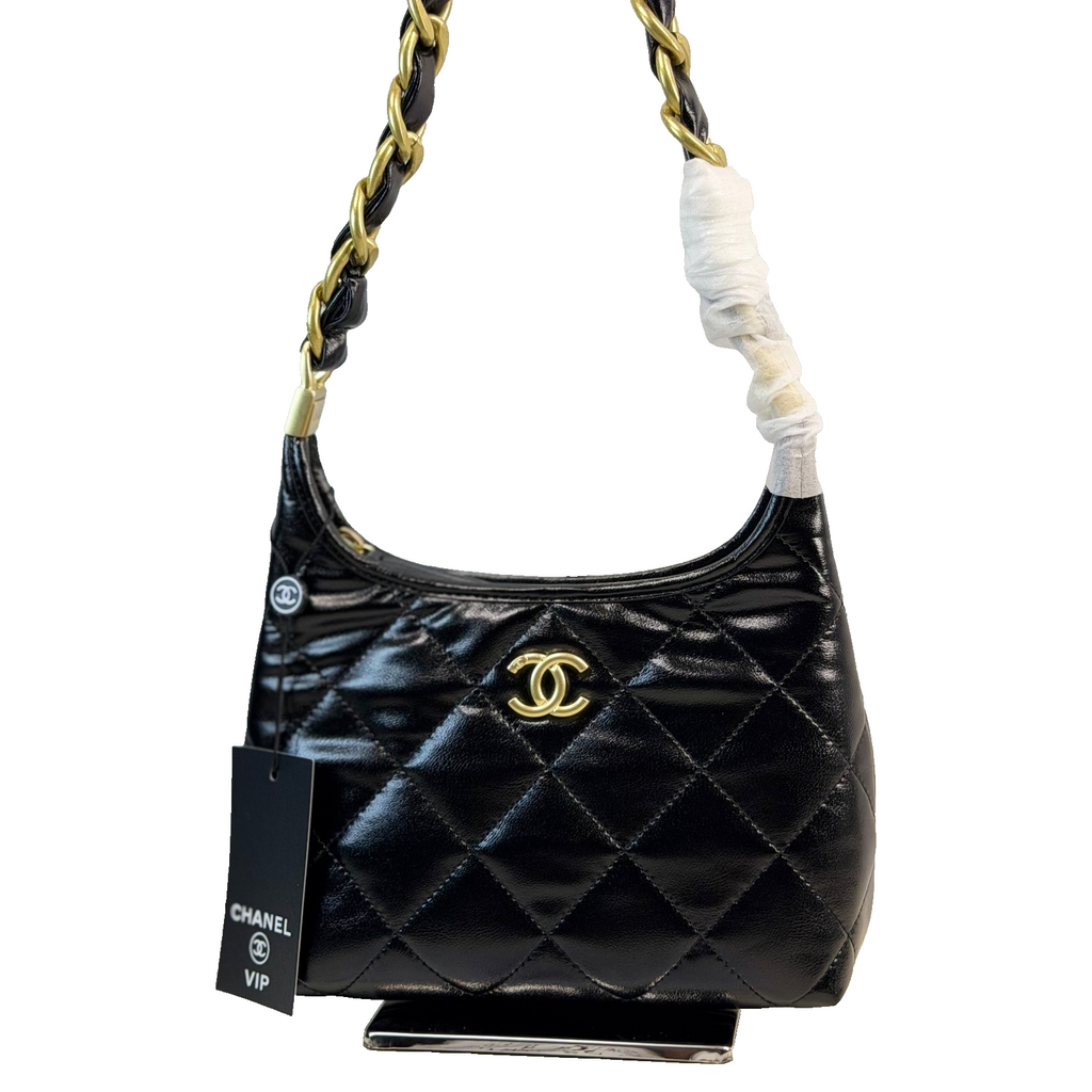 CHANEL Beauty Cosmetic Makeup Bag Black Zipup Shoulder Bag Promotional Gift GWP0
