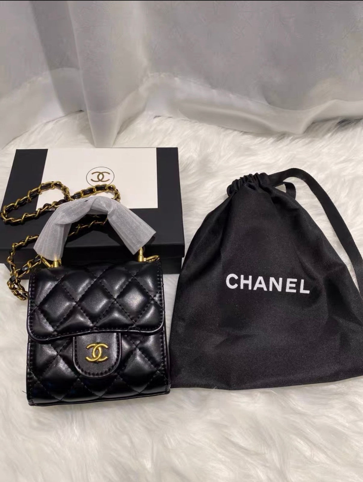 CHANEL Beauty / Makeup line mini top bag – Gift With Purchase (GWP) item Black0
