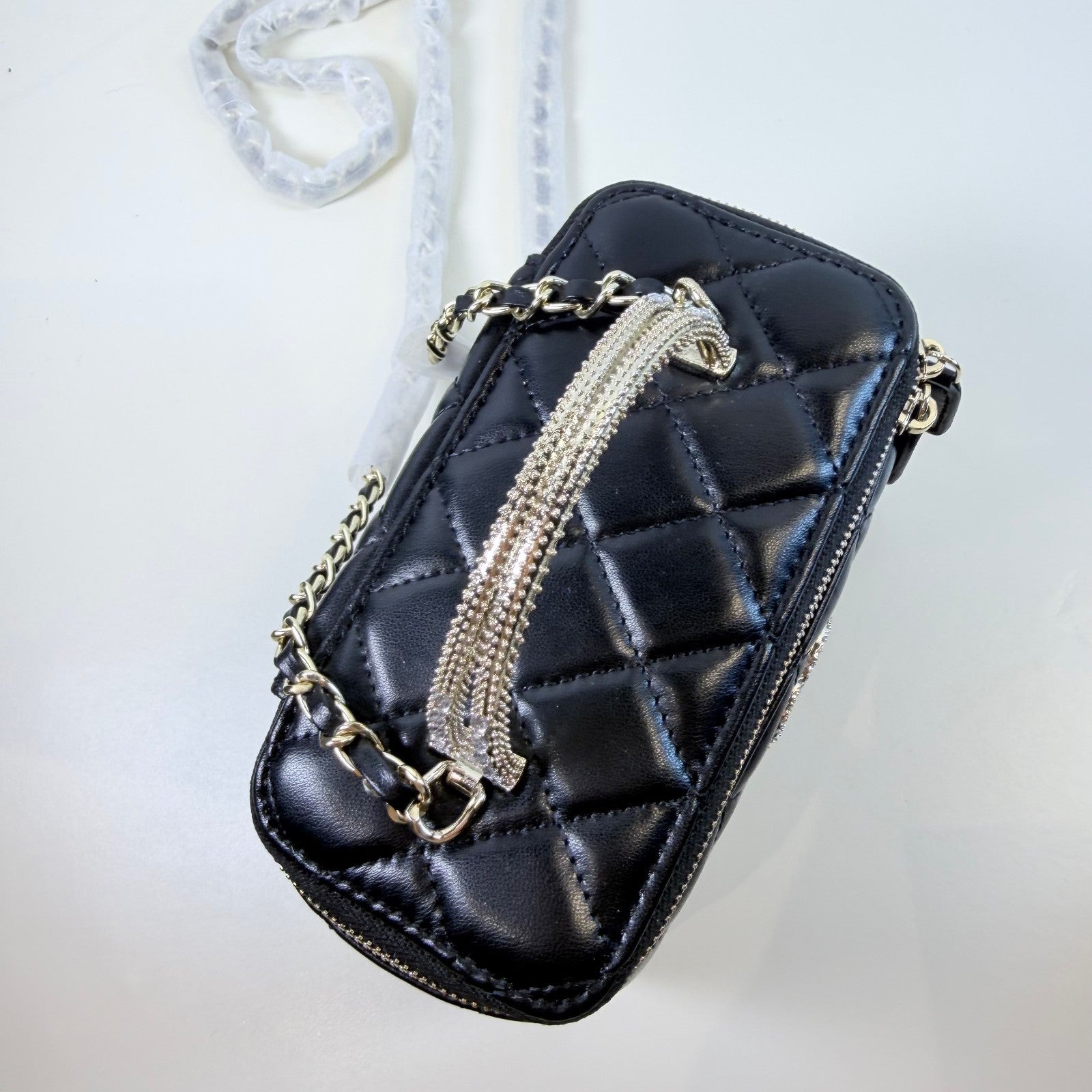 NIB CHANEL Makeup VIP Gift Black Quilted Vanity With Chain and Mirror Box GWP SM12