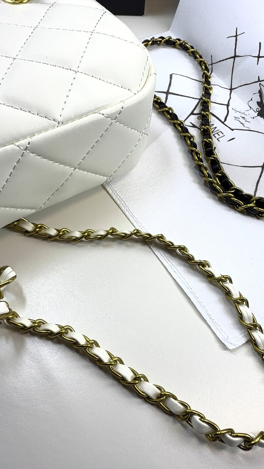 Cream Chanel Makeup Bag Gift4