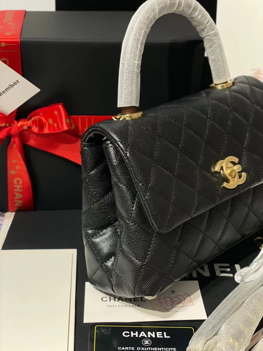 Coco Red handle small