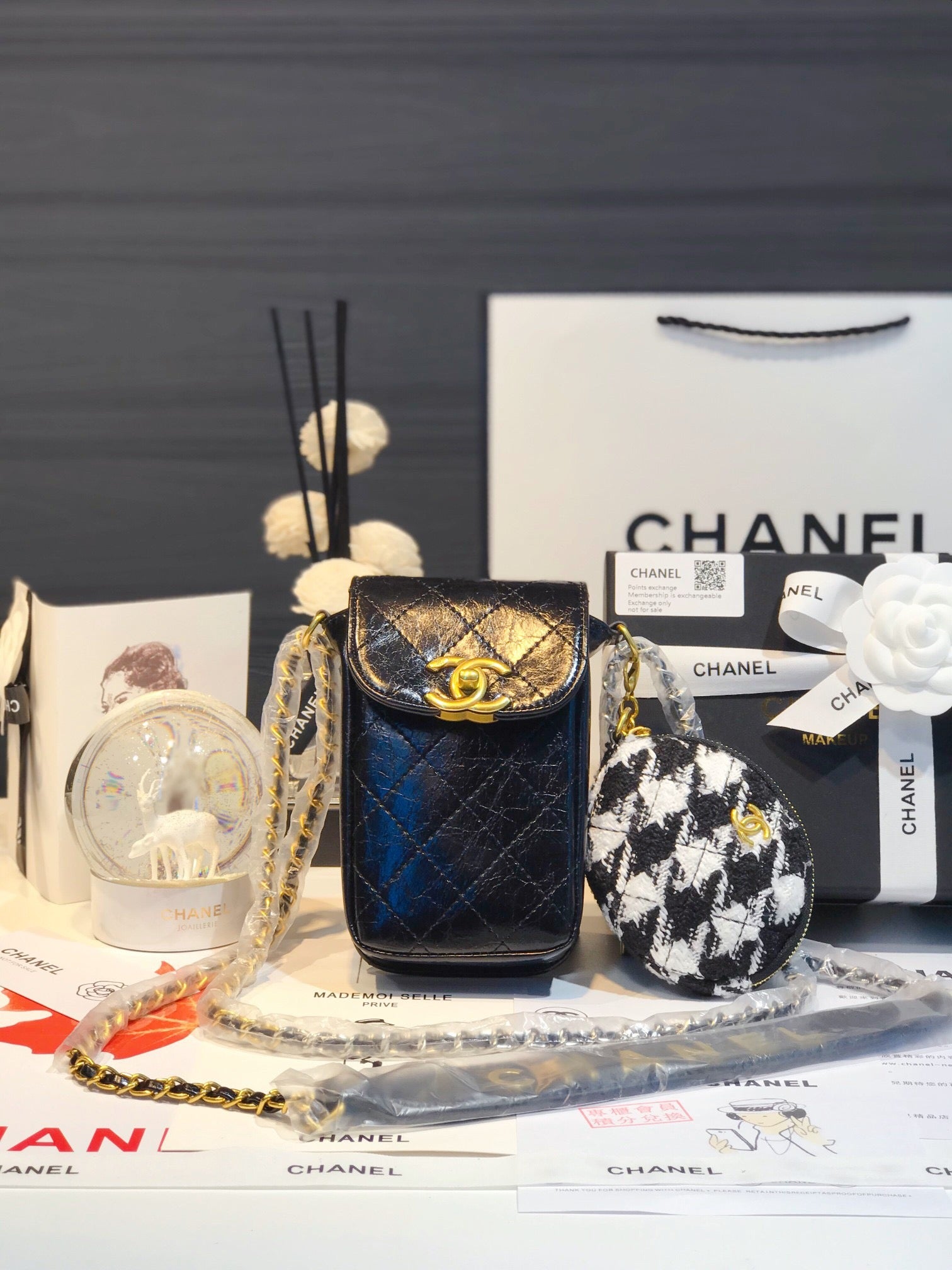 Small Crossbody Phone & Coin Bag