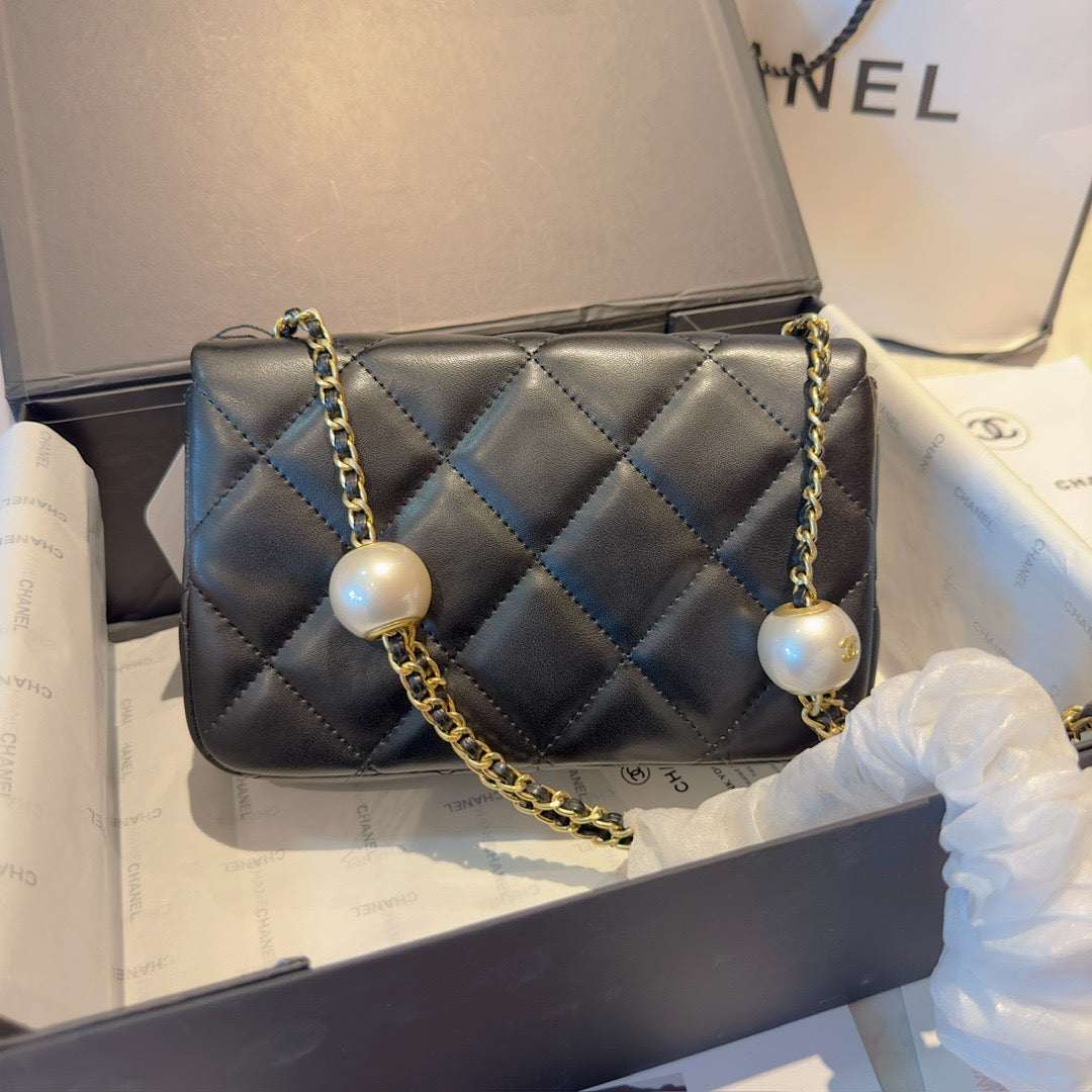 Sheepskin Double Pearl Flap Bag S