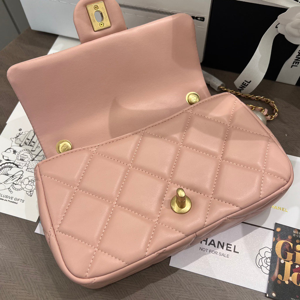 Pink Quilted Lambskin Double Pearls Flap bag