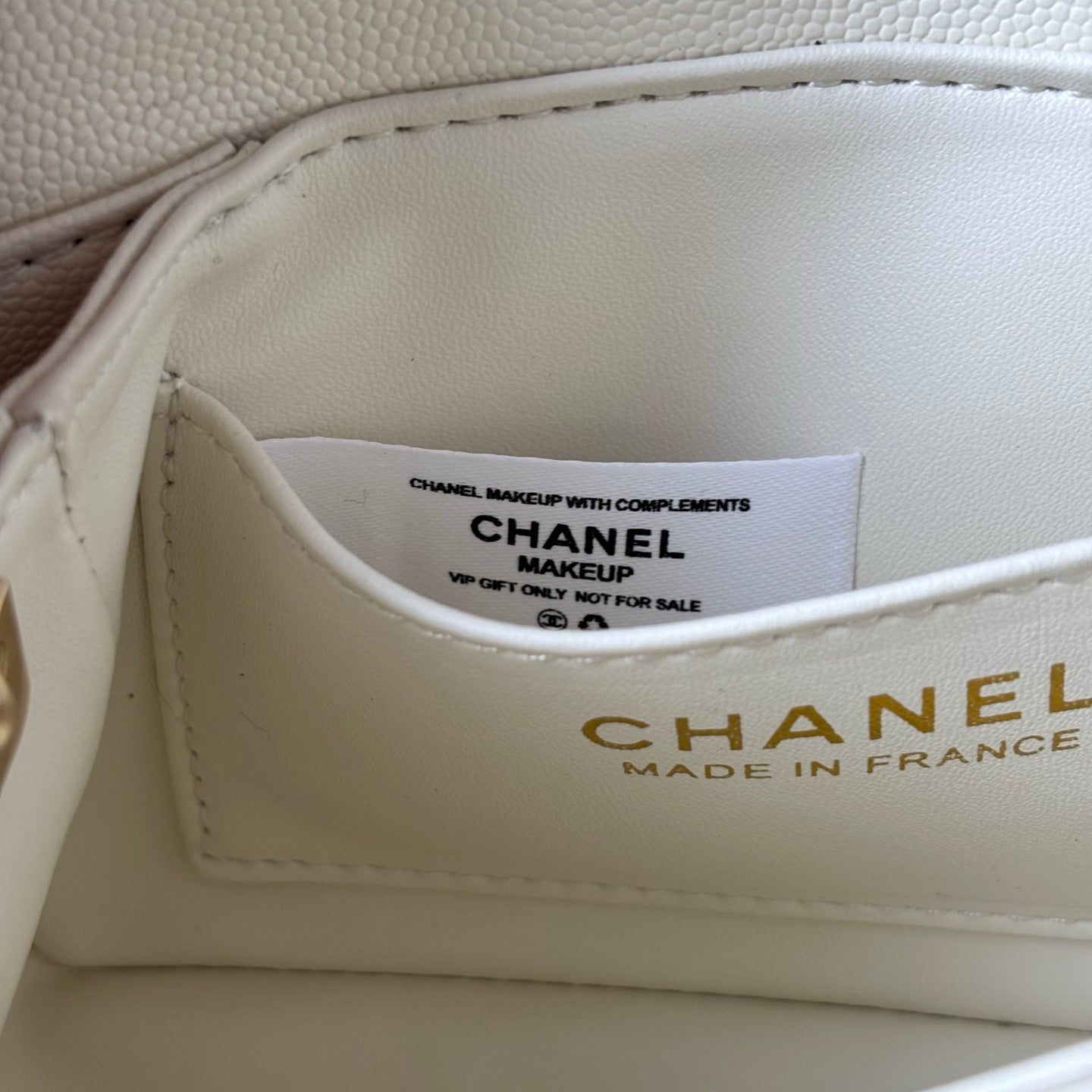 Cream Caviar Calfskin Leather 24K Mini Lovely Pink Cherry