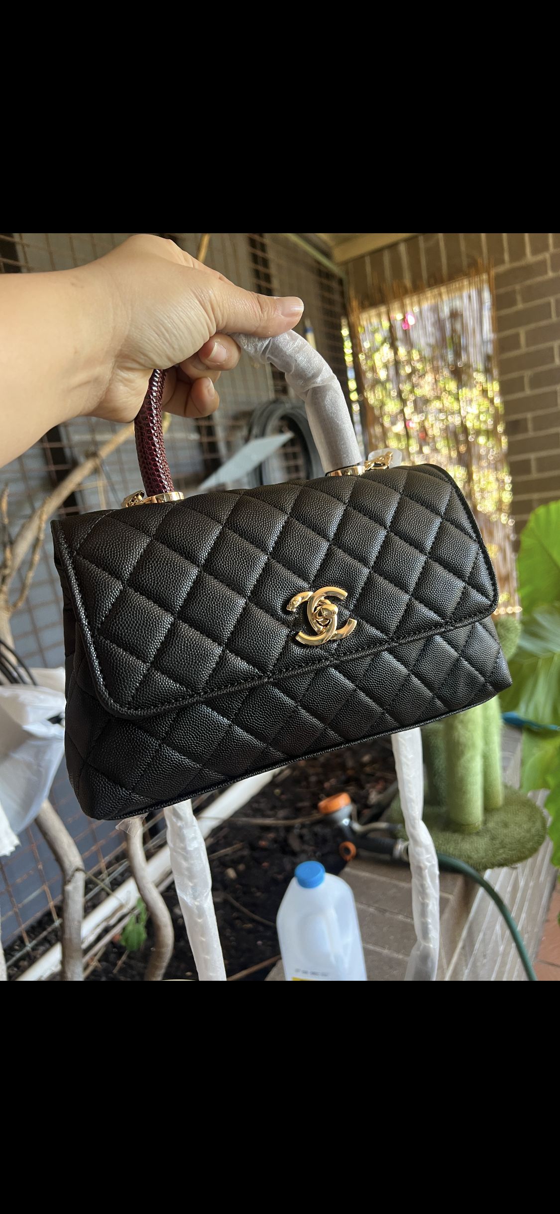 Coco Red handle small