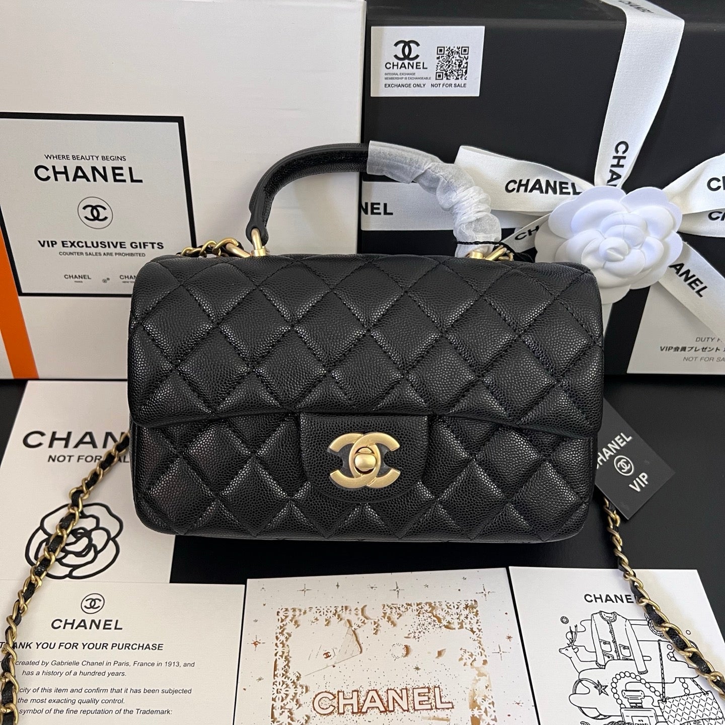 Black Sheepskin 24A Handle Flap Bag