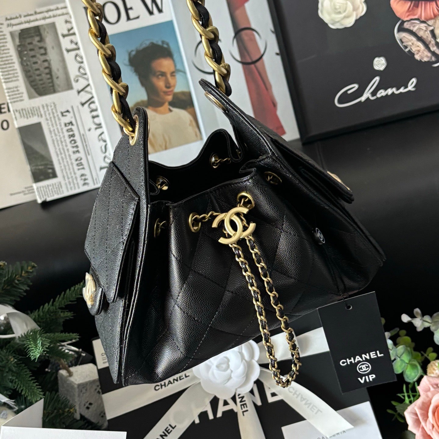 Caviar Calfskin Hobo Bag 25S