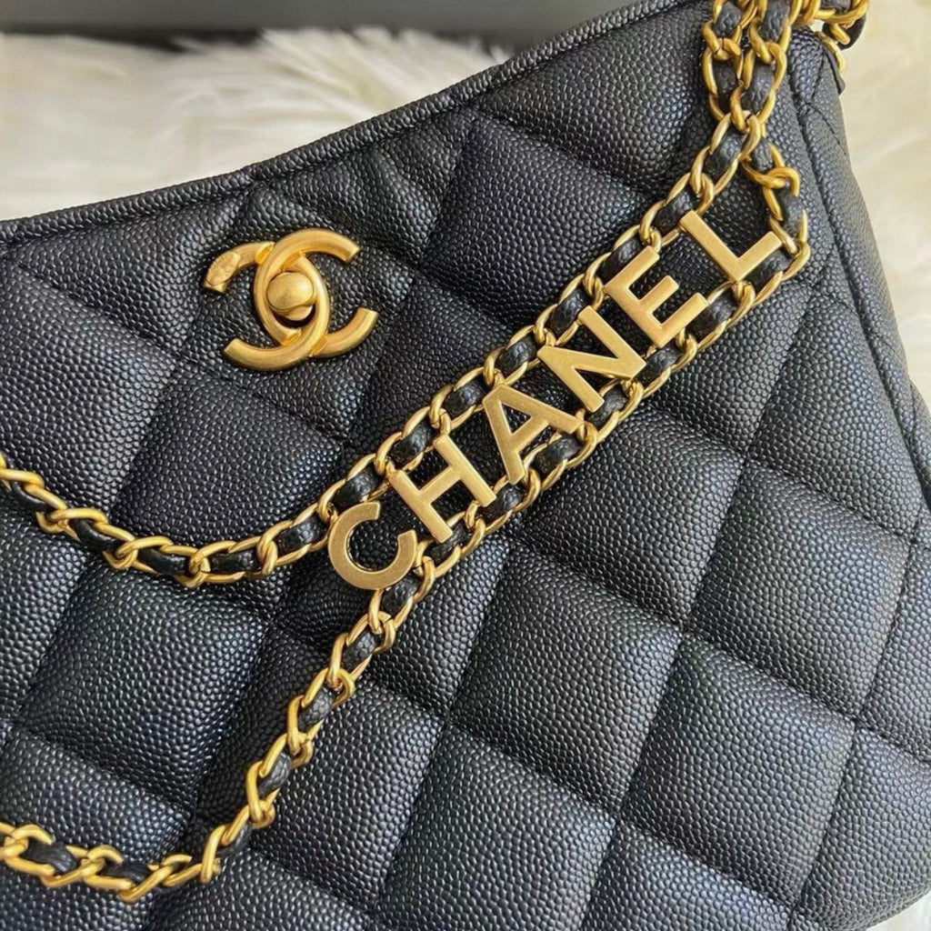 Caviar Hobo bag with cc Logo