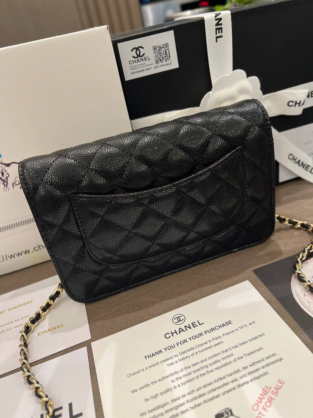 Leather Caviar WOC in Golden Strap