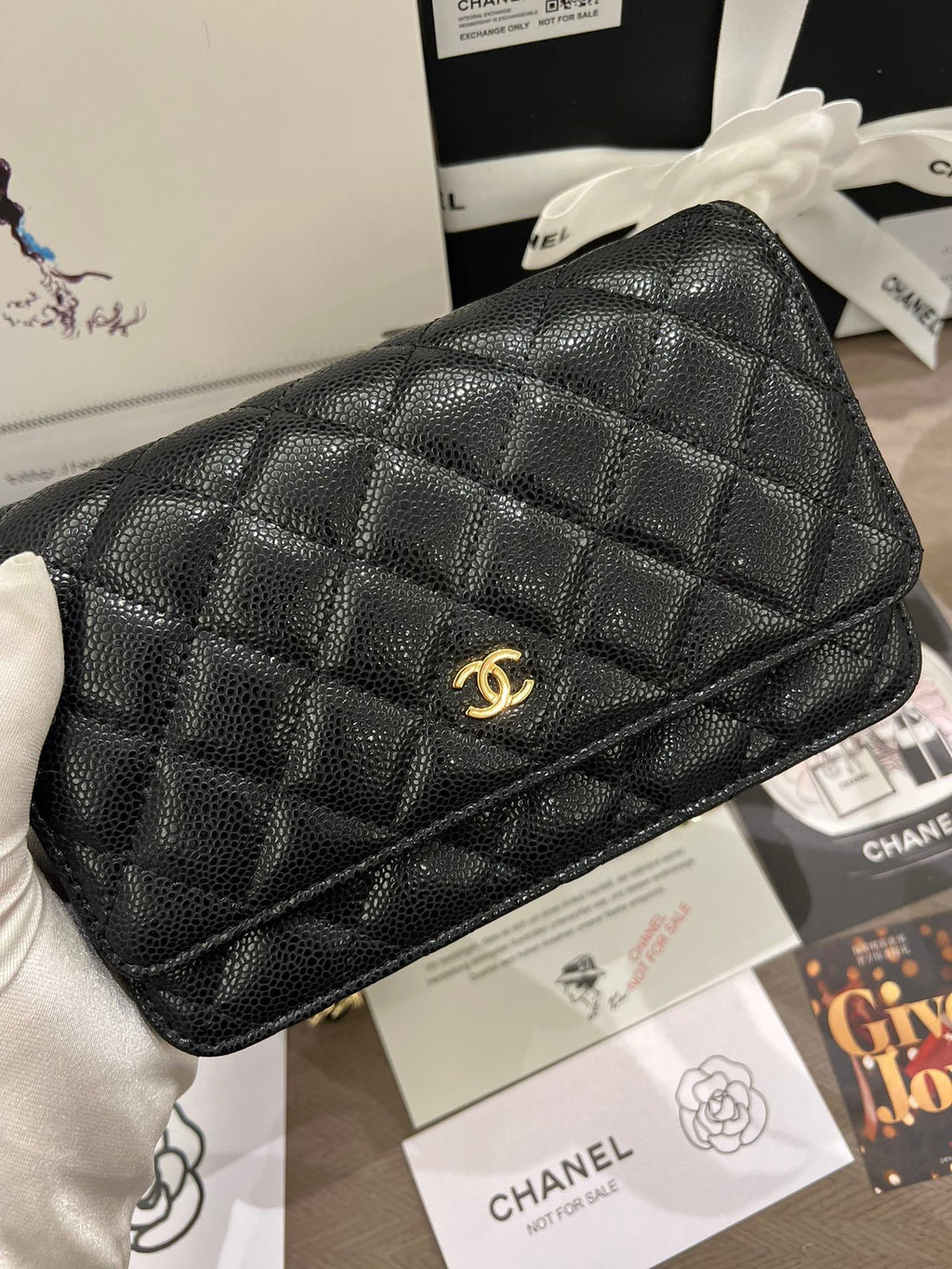 Leather Caviar WOC in Golden Strap