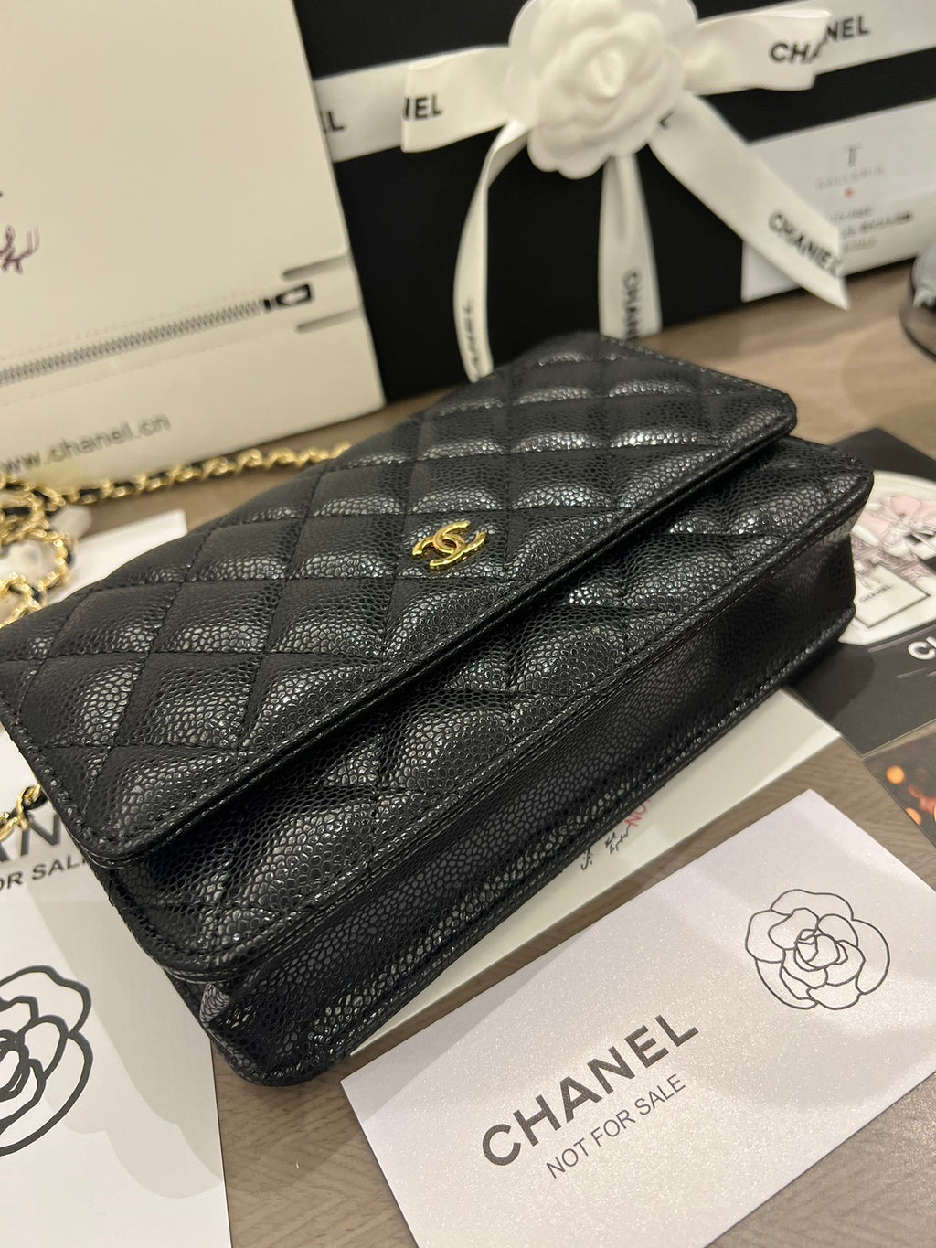 Leather Caviar WOC in Golden Strap