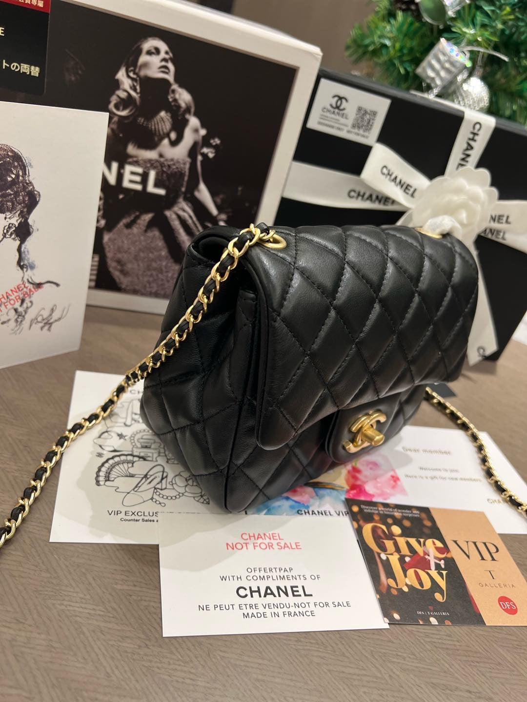 Sheepskin Gold Ball Flap Bag S