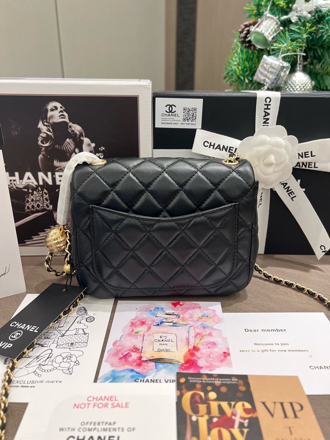 Sheepskin Gold Ball Flap Bag S