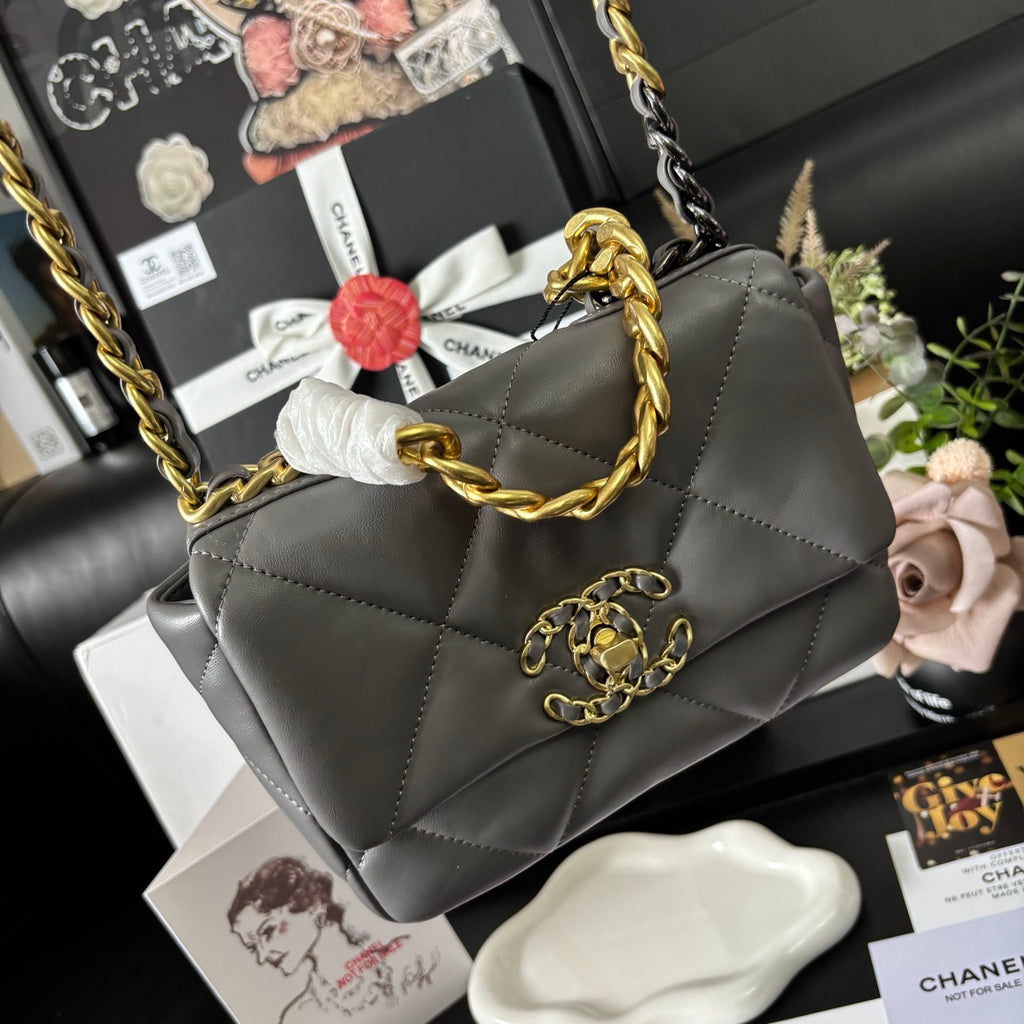 Grey Lambskin 19 Bag 20cm