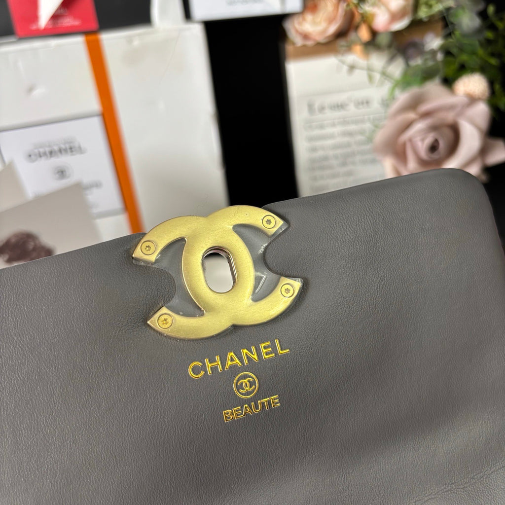 Grey Lambskin 19 Bag 20cm