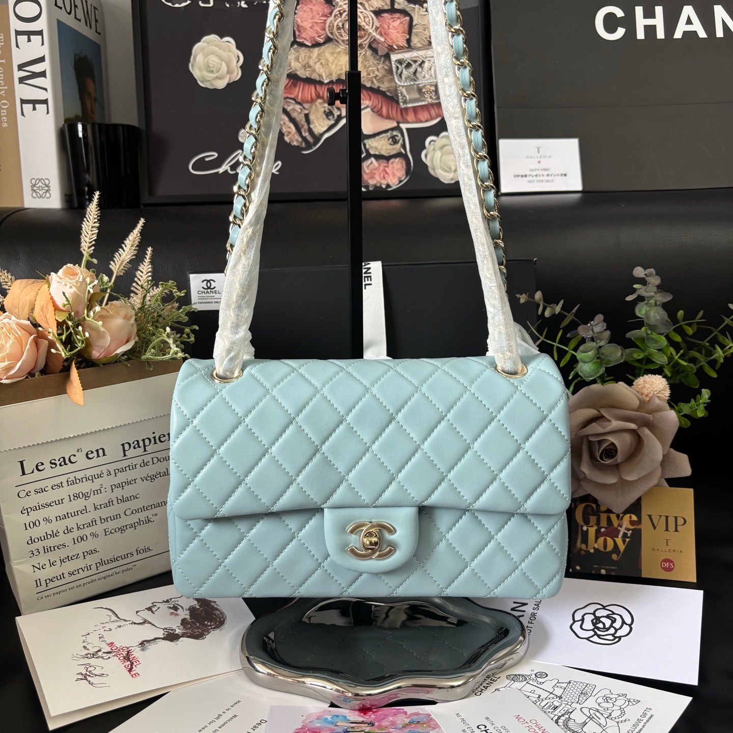Light blue quilted sheepskin beauty VIP novelty classic flap bag 25 with gold chain – Chanel Beauty style