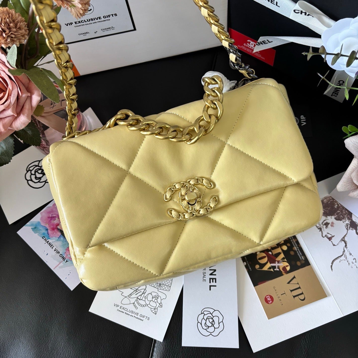 Yellow Lambskin Quilted 19 Bag 25cm