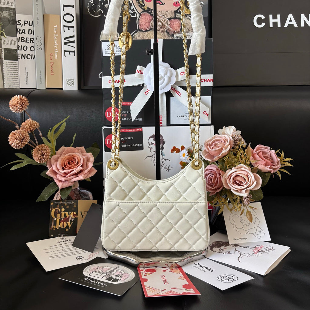 White Sheepskin Mini 23 Bag